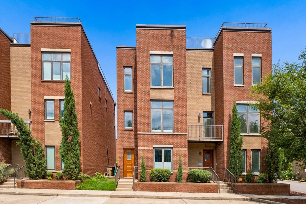 418 Van Buren St, Nashville, TN 37208