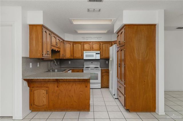 1702 Aries Street, Mission, TX 78572