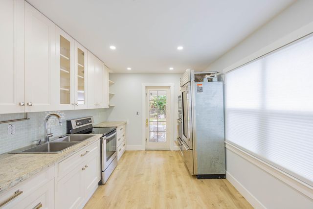 730 Winters Street, West Palm Beach, FL 33405