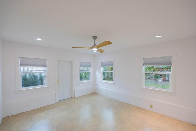 730 Winters Street, West Palm Beach, FL 33405