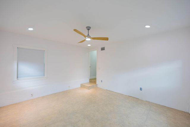 730 Winters Street, West Palm Beach, FL 33405