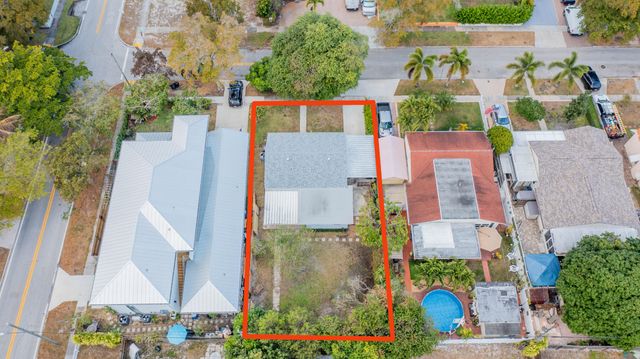 730 Winters Street, West Palm Beach, FL 33405