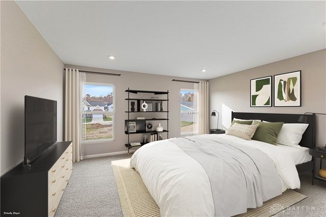 2587 Golden Leaf Drive, Beavercreek, OH 45431