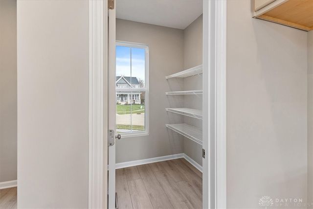 2587 Golden Leaf Drive, Beavercreek, OH 45431