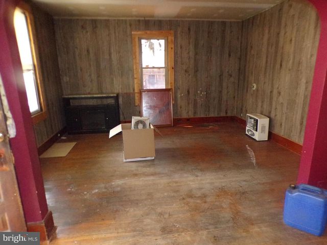 149 & 151 E PIEDMONT ST, Keyser, WV 26726