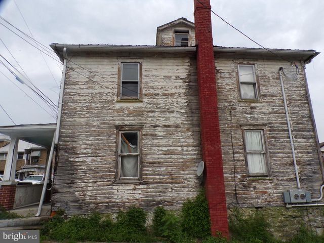 149 & 151 E PIEDMONT ST, Keyser, WV 26726