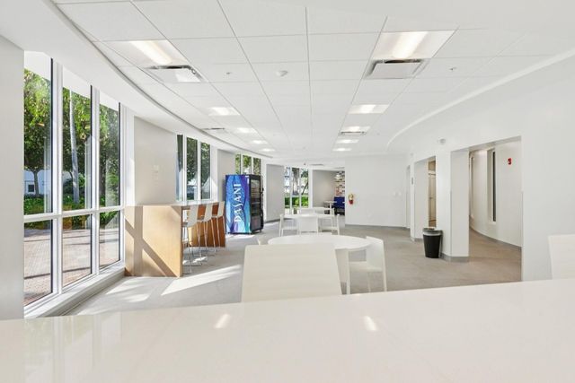 600 Three Islands Boulevard 1106, Hallandale Beach, FL 33009