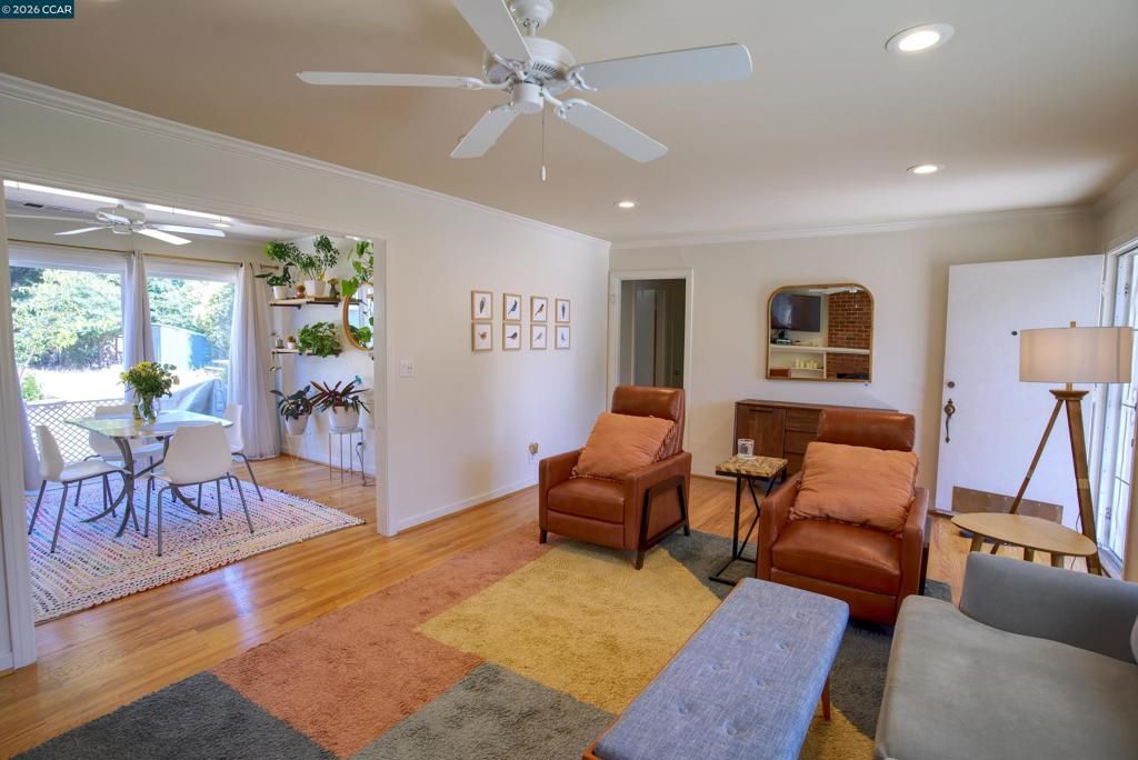 Image 8 of property listing at 1213 Grove Way, Concord, CA 94518
