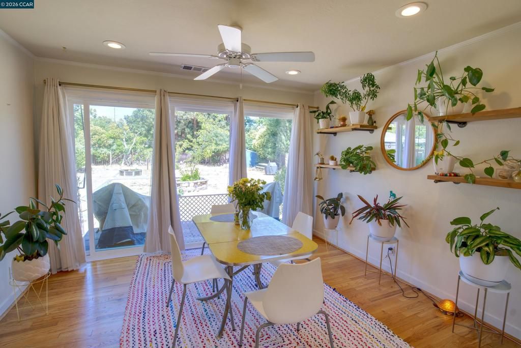 Image 9 of property listing at 1213 Grove Way, Concord, CA 94518