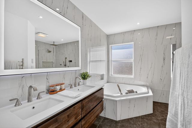 7132 Craw Key Way, Lake Worth, FL 33467