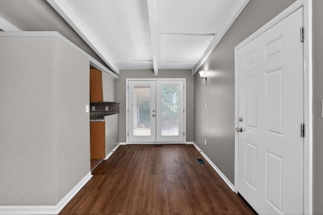 994 Sunbury Road, Columbus, OH 43219