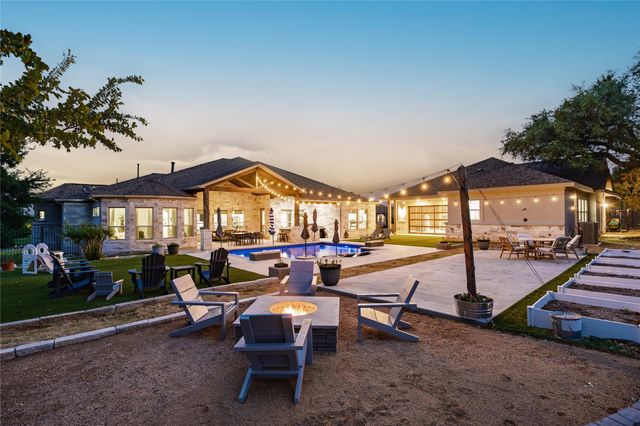 409 Flintlock DR, Leander, TX 78641