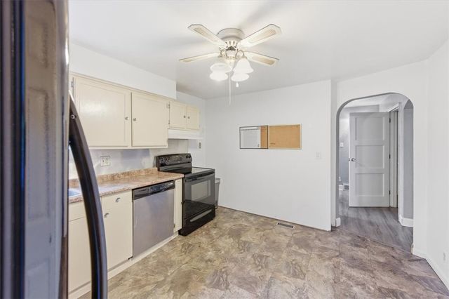 119 Planet Way, Robinson Twp, PA 15136