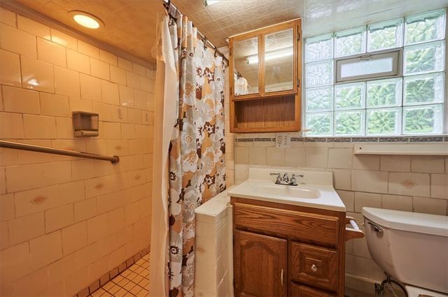 119 Planet Way, Robinson Twp, PA 15136