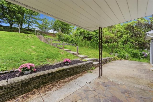 119 Planet Way, Robinson Twp, PA 15136