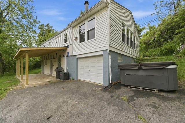 119 Planet Way, Robinson Twp, PA 15136