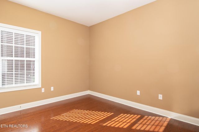 121 Meridian Way, Clinton, TN 37716