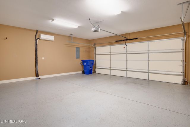 121 Meridian Way, Clinton, TN 37716