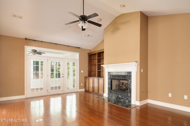 121 Meridian Way, Clinton, TN 37716