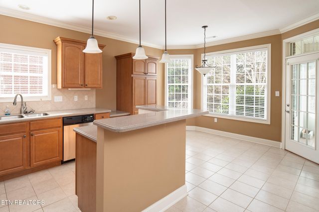 121 Meridian Way, Clinton, TN 37716