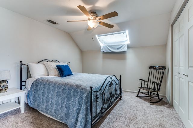 902 S Waco Street, Weatherford, TX 76086