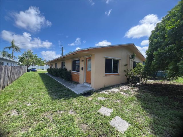 50 SE 6 Street A, Dania Beach, FL 33004
