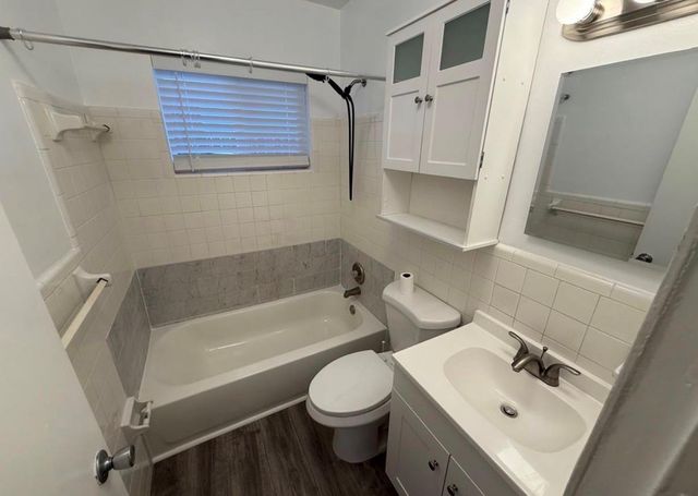 50 SE 6 Street A, Dania Beach, FL 33004