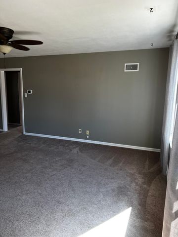 1150 Waverly St, Wichita, KS 67218