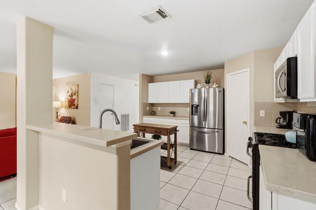 1122 Desert Willow Lane, Rosenberg, TX 77471