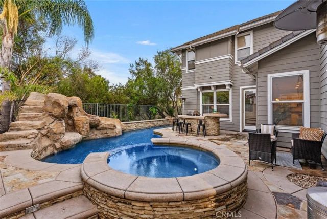 16 Vela Court, Coto De Caza, CA 92679