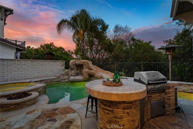 16 Vela Court, Coto De Caza, CA 92679
