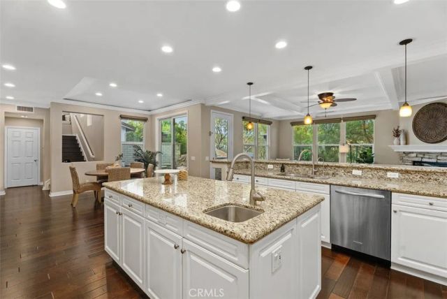 16 Vela Court, Coto De Caza, CA 92679