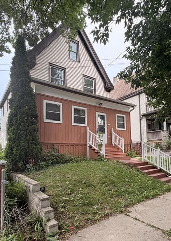 1238 N 33rd STREET, Milwaukee, WI 53208