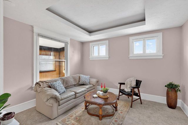 1238 N 33rd STREET, Milwaukee, WI 53208