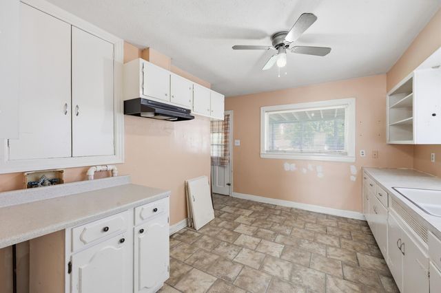 231 Southport Drive, Lexington, KY 40503