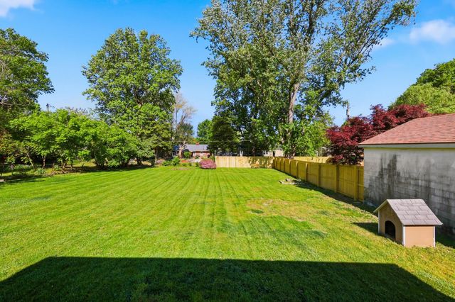 231 Southport Drive, Lexington, KY 40503