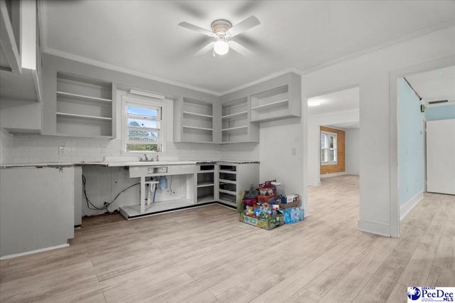 900 S Morris St, Lake City, SC 29560