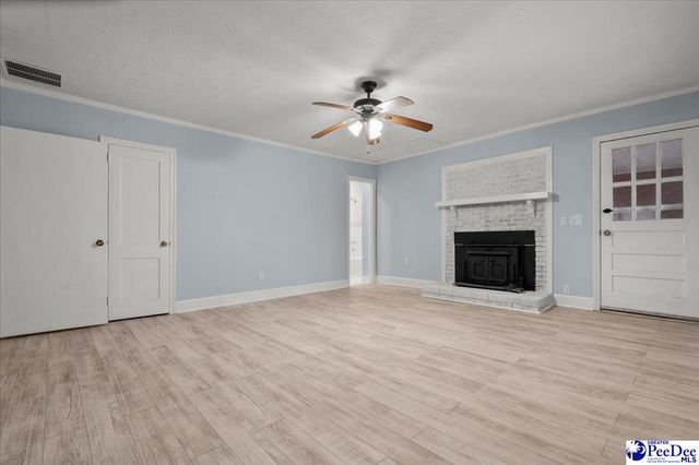 900 S Morris St, Lake City, SC 29560