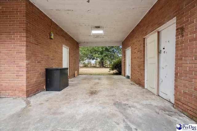 900 S Morris St, Lake City, SC 29560