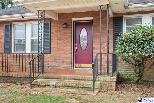 900 S Morris St, Lake City, SC 29560