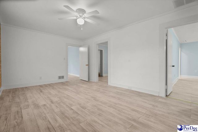 900 S Morris St, Lake City, SC 29560