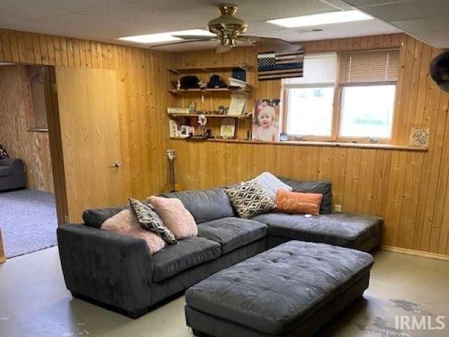 208 Broadmore Circle, Angola, IN 46703