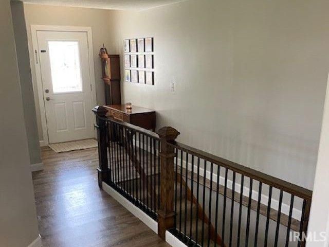 208 Broadmore Circle, Angola, IN 46703