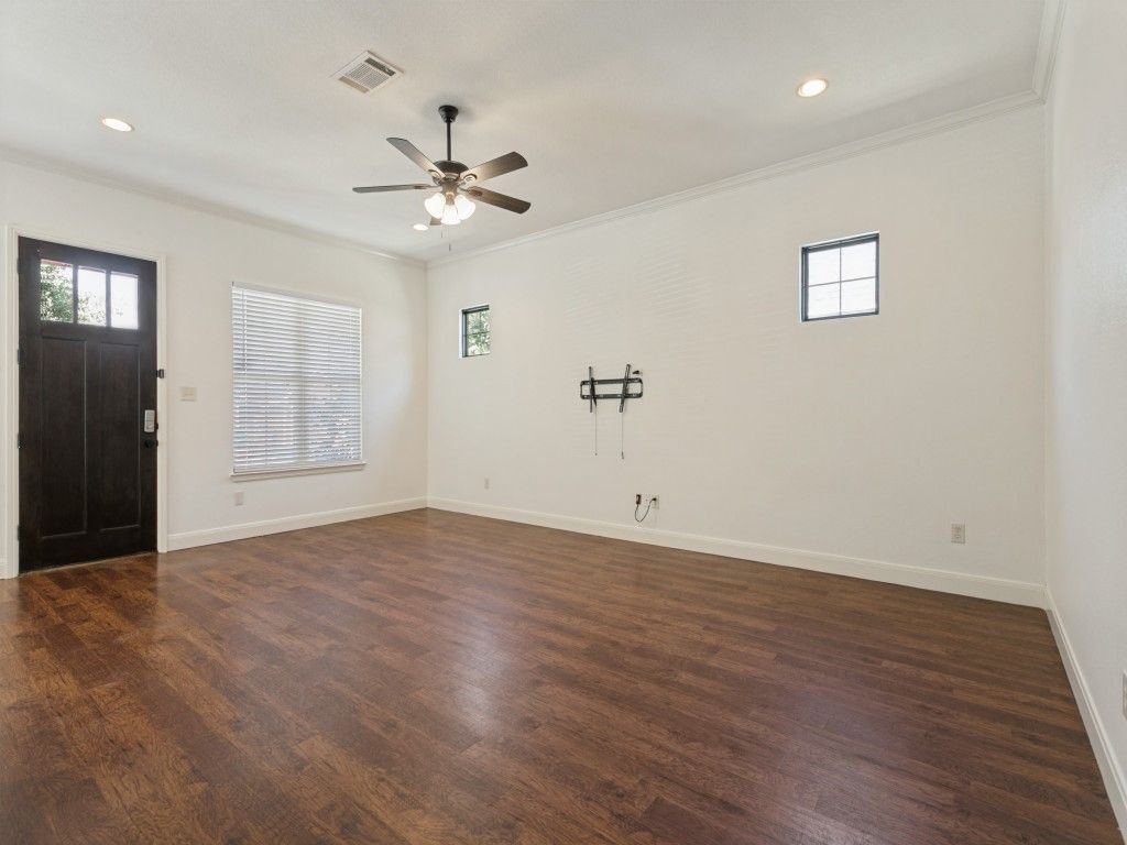 2512 Rugby Lane, Denton, TX 76209 — photo 4