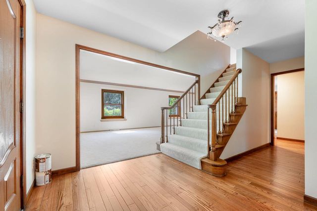 2225 Edgewood DRIVE, Grafton, WI 53024