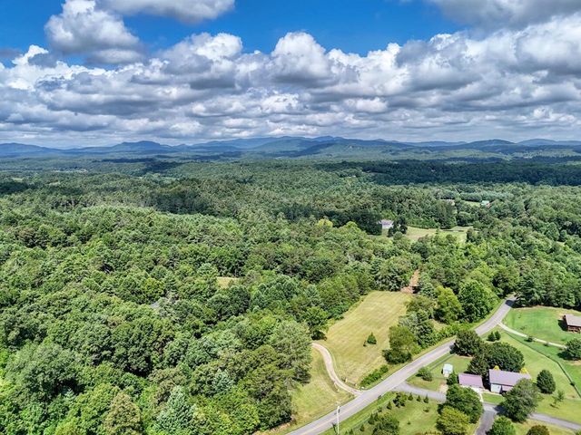 1924 Cook Bridge Road, Murphy, NC 28906