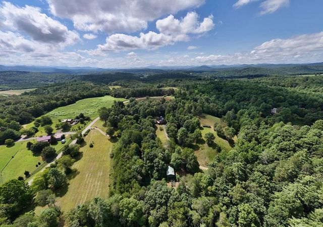 1924 Cook Bridge Road, Murphy, NC 28906
