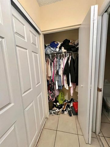 6031 10th Avenue N 120, Greenacres, FL 33463