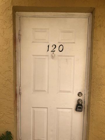 6031 10th Avenue N 120, Greenacres, FL 33463