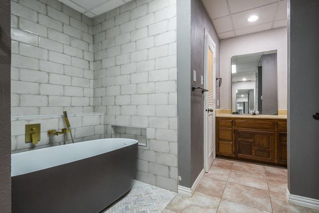 1416 Apache Court, Joshua, TX 76058